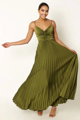 Naira Pleated Maxi Dress Palm Green