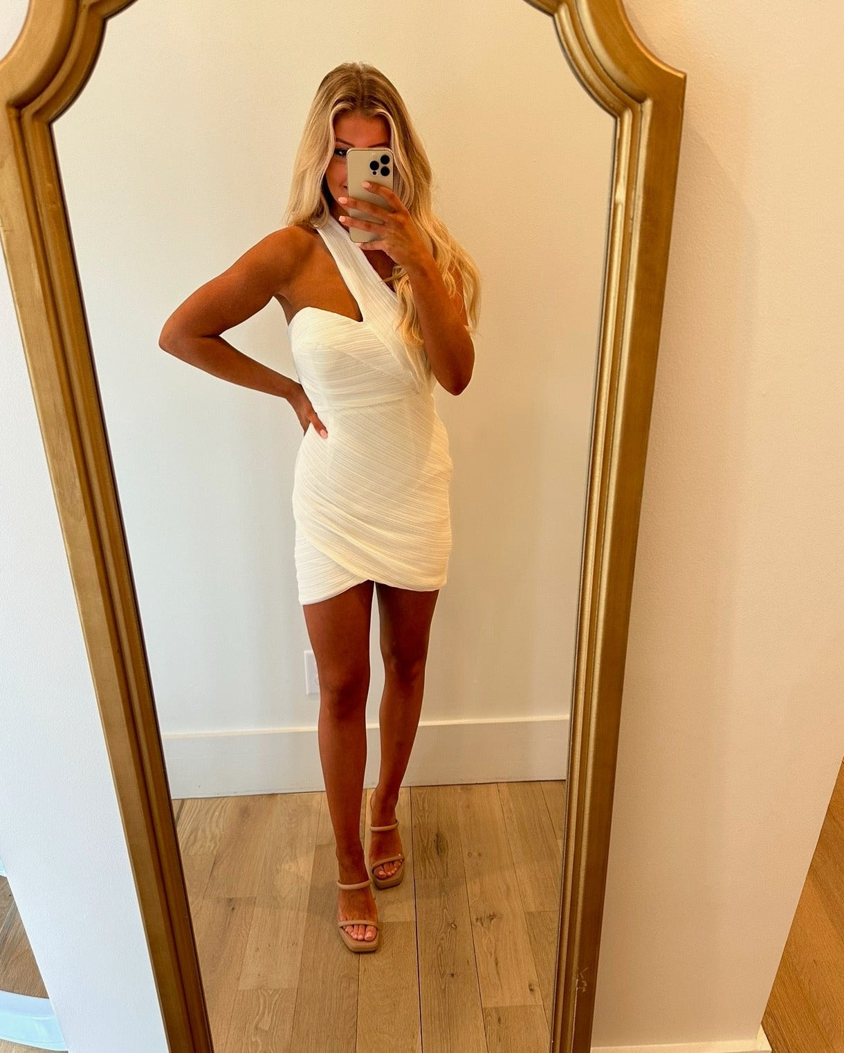 One Shoulder Texture DressWhite// PETITE